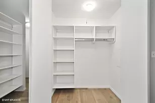 5455 N Sheridan Rd, Chicago, IL 60640 - Photo 5