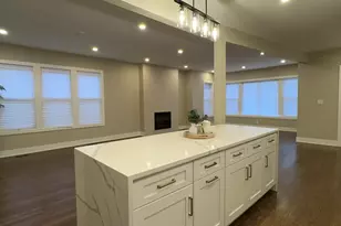 8135 S Bishop St, Chicago, IL 60620 - Photo 13