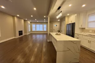 8135 S Bishop St, Chicago, IL 60620 - Photo 7
