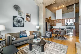 320 E 21st St, Chicago, IL 60616 - Photo 3