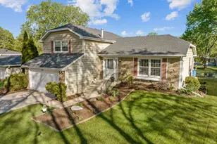 650 Butterfield Dr, Algonquin, IL 60102 - Photo 1