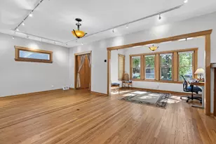 1159 S East Ave, Oak Park, IL 60304 - Photo 3
