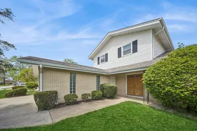 2316 185th Place, Lansing, IL 60438 - Photo 3