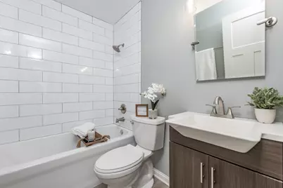 2308 Carriage Lane, Lindenhurst, IL 60046 - Photo 13
