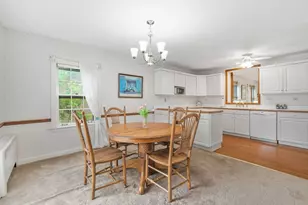 24 N Emerson St, Mount Prospect, IL 60056 - Photo 7