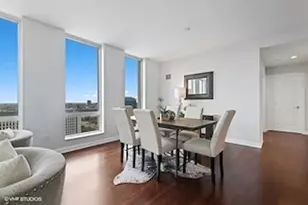 1250 S Michigan Ave, Chicago, IL 60605 - Photo 3