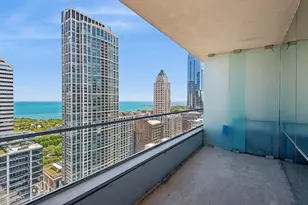 8 E Randolph St, Chicago, IL 60601 - Photo 5