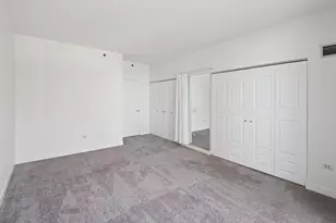 8 E Randolph St, Chicago, IL 60601 - Photo 13