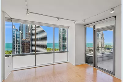 8 E Randolph Street #3102, Chicago, IL 60601 - Photo 5