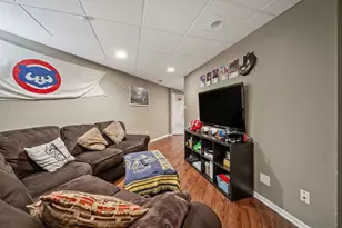 404 Grand Blvd, Park Ridge, IL 60068 - Photo 33