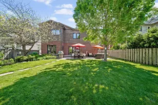 404 Grand Blvd, Park Ridge, IL 60068 - Photo 37