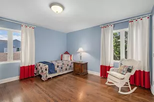 130 Naperville Rd, Clarendon Hills, IL 60514 - Photo 27
