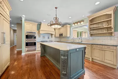 1310 Longmeadow Lane, Lake Forest, IL 60045 - Photo 13