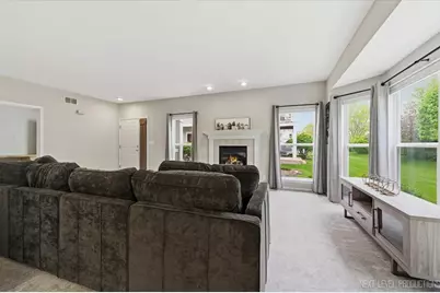 357 Ridge Road, North Aurora, IL 60542 - Photo 7