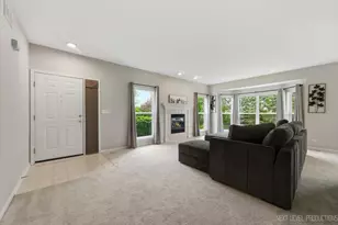 357 Ridge Rd, North Aurora, IL 60542 - Photo 5