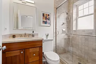 2701 N Mildred Ave, Chicago, IL 60614 - Photo 13