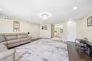 673 E Fountainview Dr, Mundelein, IL 60060 - Photo 7