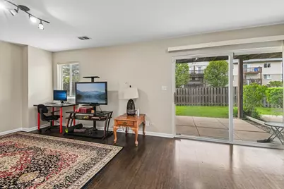 673 E Fountainview Drive #673, Mundelein, IL 60060 - Photo 13
