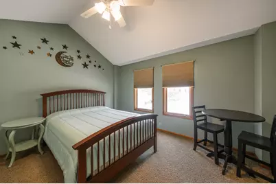9421 Lindsay Street, Orland Hills, IL 60487 - Photo 17
