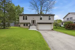 6212 Leonard Ave, Downers Grove, IL 60516 - Photo 1