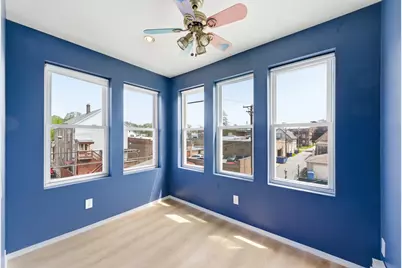 9517 S Escanaba Avenue, Chicago, IL 60617 - Photo 7