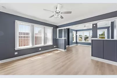9517 S Escanaba Avenue, Chicago, IL 60617 - Photo 5