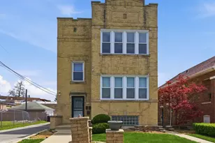 9517 S Escanaba Ave, Chicago, IL 60617 - Photo 1