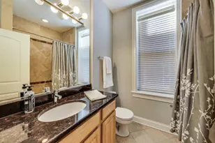 1428 W Walton St, Chicago, IL 60642 - Photo 7