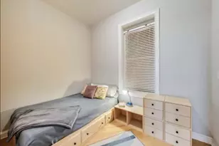 1428 W Walton St, Chicago, IL 60642 - Photo 5
