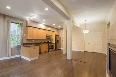 1508 W Cortez Street #2, Chicago, IL 60642 - Photo 9