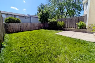 513 Monroe Rd, Bolingbrook, IL 60440 - Photo 21