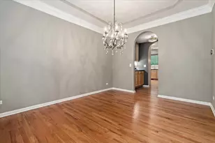 3705 Provence Dr, Saint Charles, IL 60175 - Photo 7