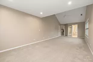 3705 Provence Dr, Saint Charles, IL 60175 - Photo 27