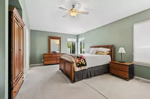 3102 Merrywell Ct, Carpentersville, IL 60110 - Photo 17