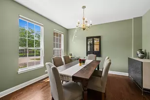 3102 Merrywell Ct, Carpentersville, IL 60110 - Photo 3