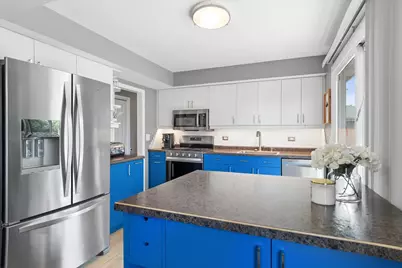1018 Dawes Avenue, Wheaton, IL 60189 - Photo 7
