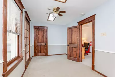 422 W Wesley Street, Wheaton, IL 60187 - Photo 17