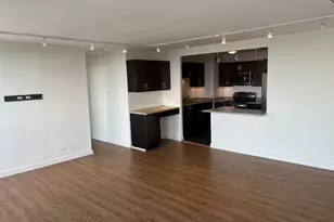 4343 N Clarendon Ave, Chicago, IL 60613 - Photo 3