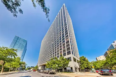 4343 N Clarendon Avenue #2717, Chicago, IL 60613 - Photo 1