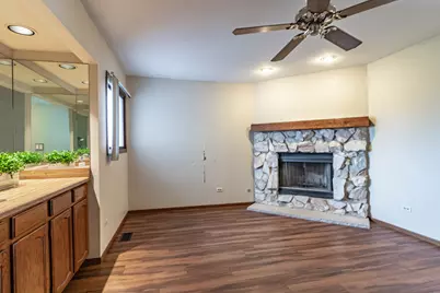 17490 W Chestnut Lane #10D, Gurnee, IL 60031 - Photo 13