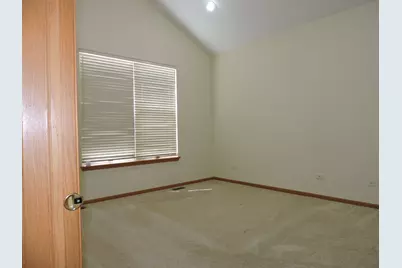 5640 Cambridge Way, Hanover Park, IL 60133 - Photo 25
