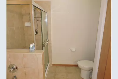 5640 Cambridge Way, Hanover Park, IL 60133 - Photo 35