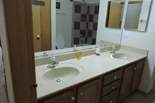 5640 Cambridge Way, Hanover Park, IL 60133 - Photo 21