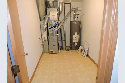 5640 Cambridge Way, Hanover Park, IL 60133 - Photo 39