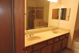 5640 Cambridge Way, Hanover Park, IL 60133 - Photo 33