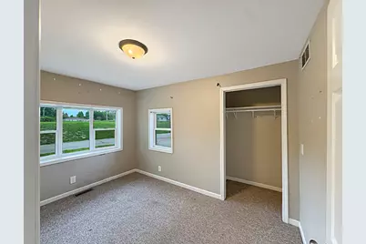 700 E Canal Avenue, Ottawa, IL 61350 - Photo 13