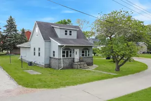 700 E Canal Ave, Ottawa, IL 61350 - Photo 1