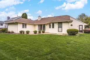 5 Downing Cir, Bloomington, IL 61704 - Photo 37
