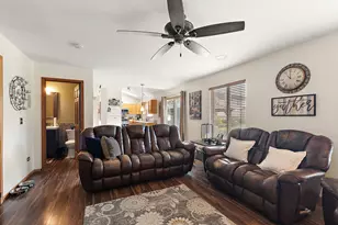 16660 Dorchester Pl, Lockport, IL 60441 - Photo 13