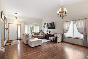 16660 Dorchester Pl, Lockport, IL 60441 - Photo 5